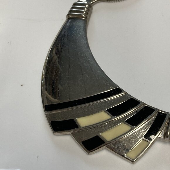 Chicos Bib Necklace Chunky Silvertone Enamel Deco Style Choker Modern Costume - Picture 3 of 10